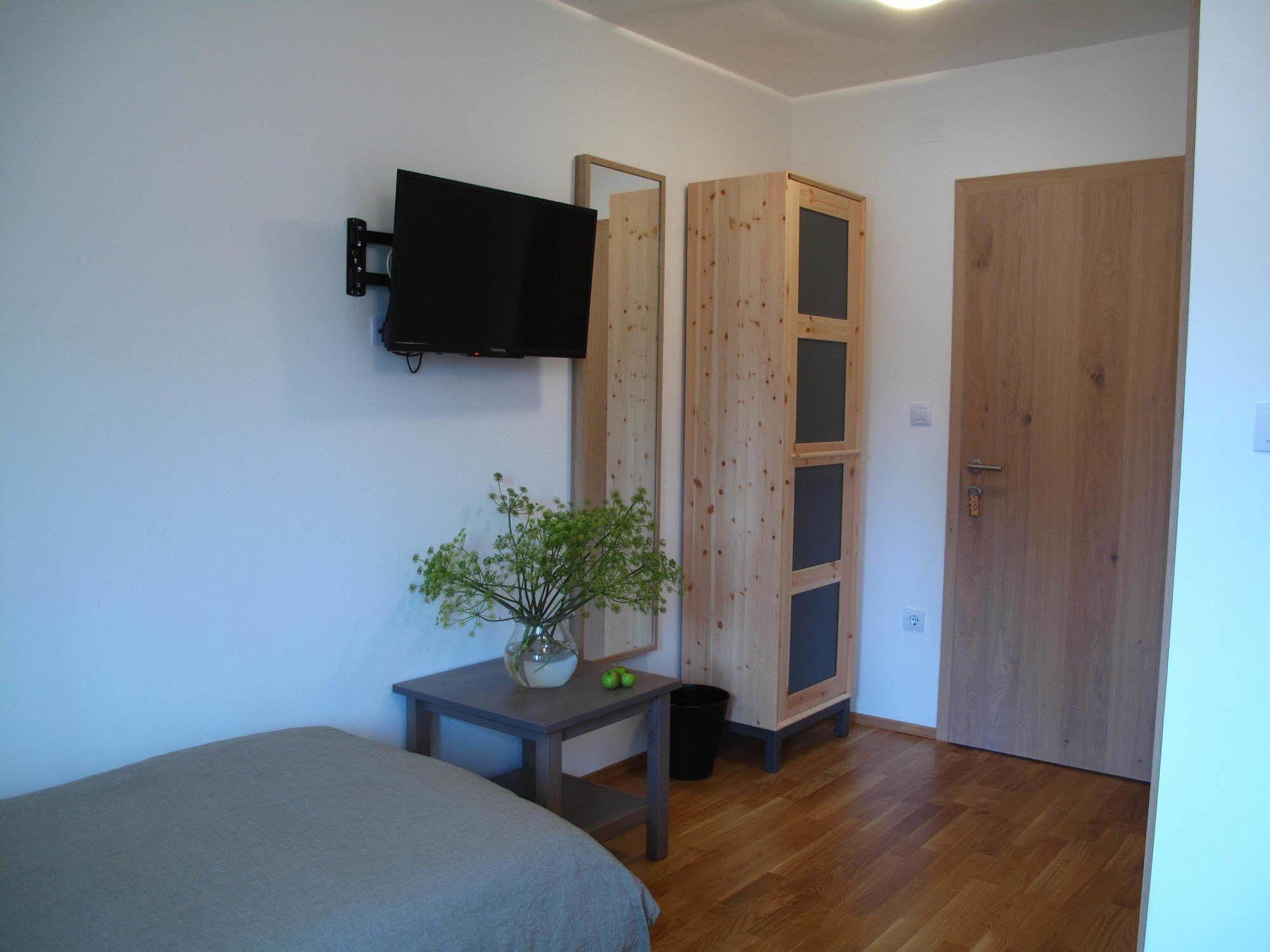 Guesthouse Bor Plitvice Lakes Plitvicka Jezera Luaran gambar